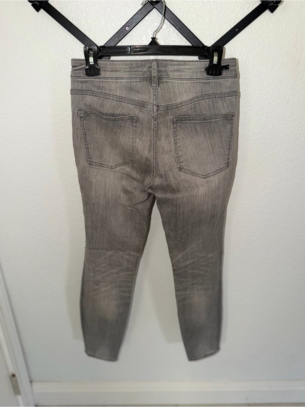 Pilcro Anthropologie High Rise Skinny Gray Wash Jeans Women’s Size 27 - Picture 4 of 4